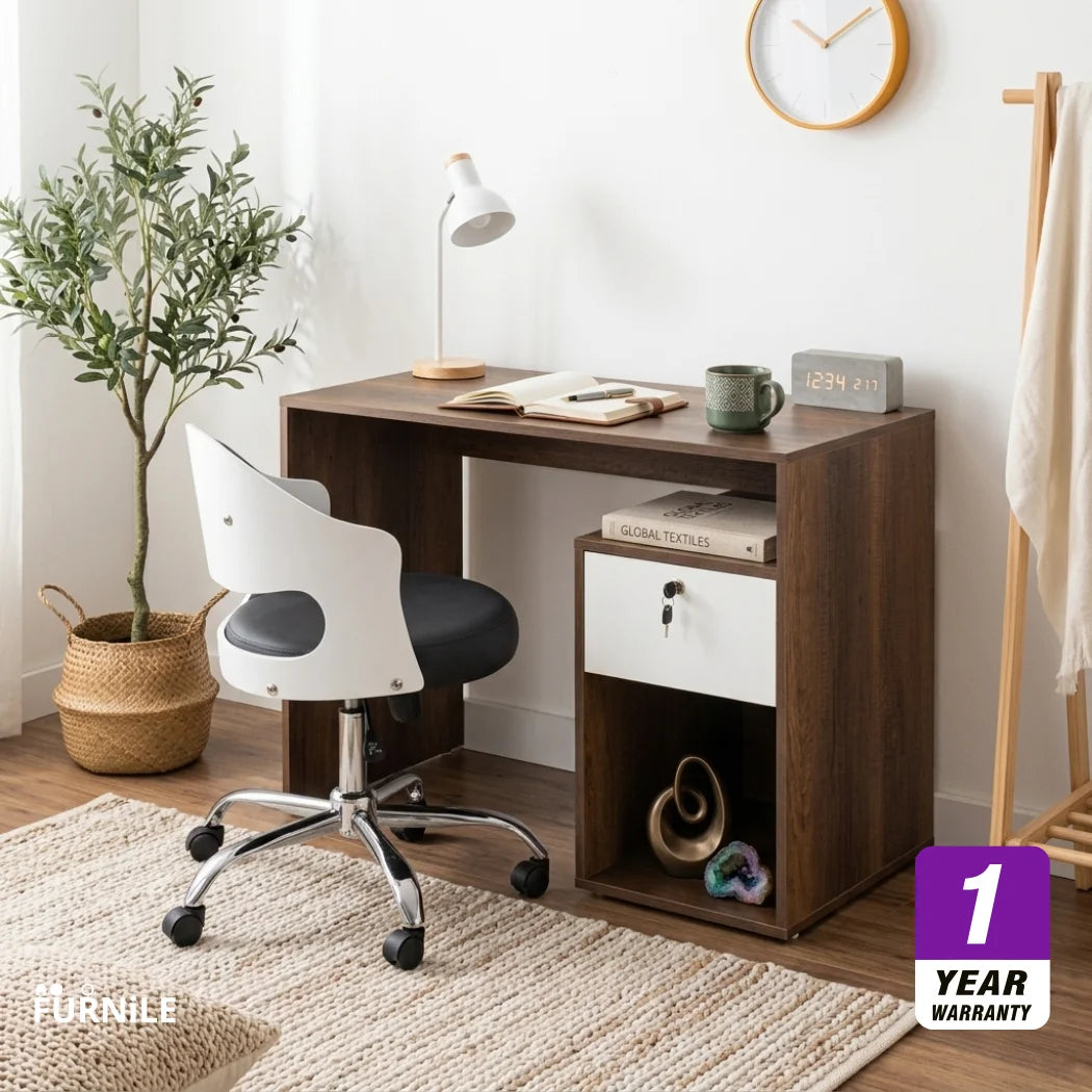 D29 Straight Desk