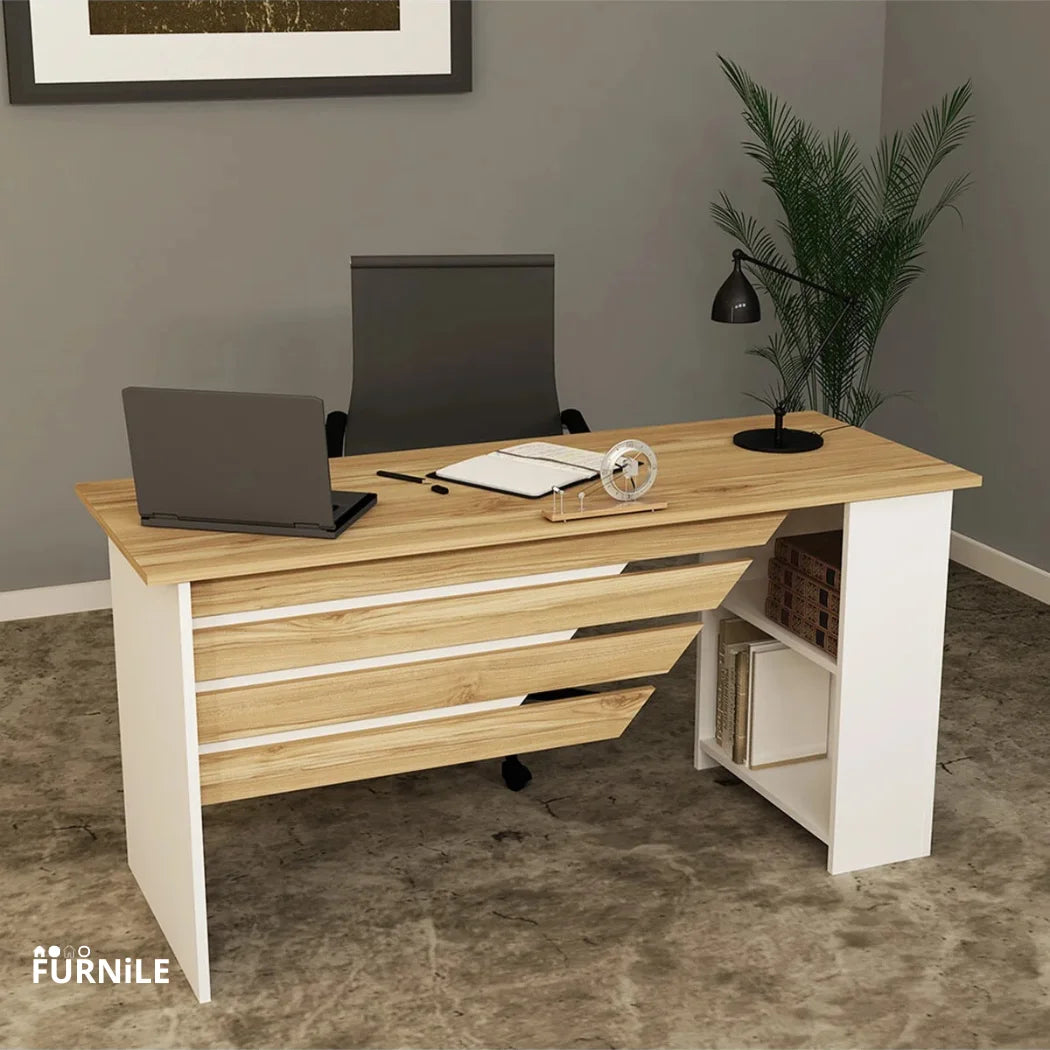 D40 Straight Desk