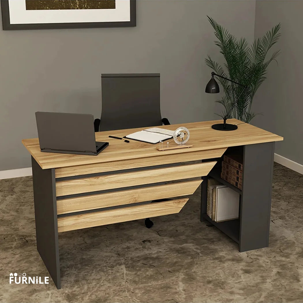 D41 Straight Desk