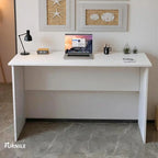 D37 Straight Desk